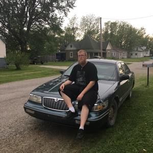 Meet your Posher, Tony